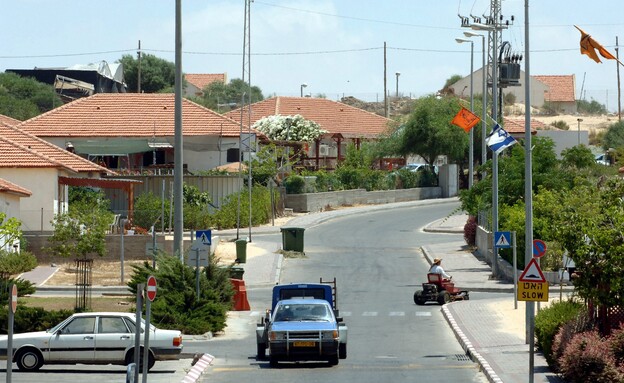 נווה דקלים (צילום: משה מילנר, לע