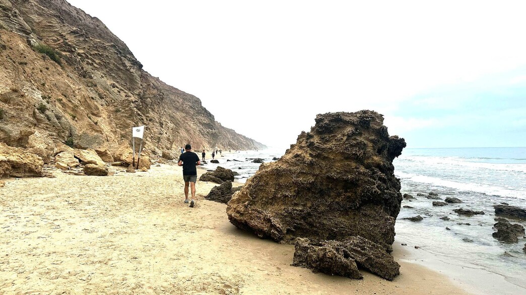 מסלול הליכה חוף פולג מסלול הליכה חוף פולג