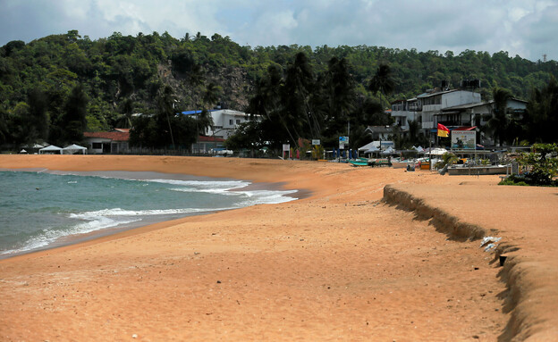 חוף בסרי לנקה חוף בסרי לנקה