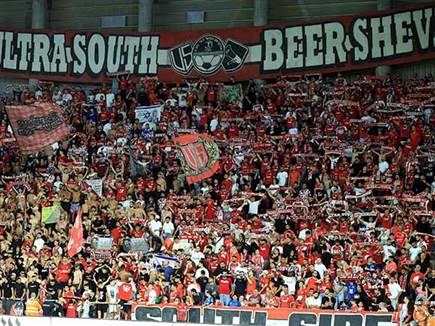 11 אלף אדומים (צילום: אלן שיבר)