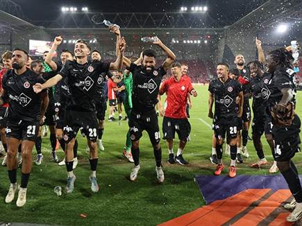 שחוזרת לגמר לראשונה מאז עונת 2011/12 (צילום: אלן שיבר)