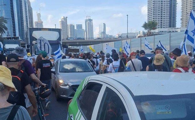 חסימות באיילון, 17.8