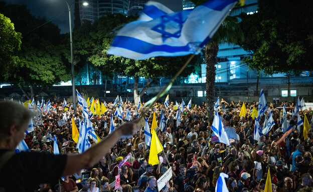 עצרת בכיכר החטופים  (צילום: אריק מרמור, פלאש 90)