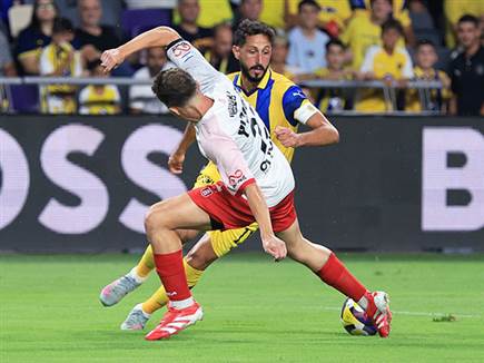 משחק מצוין שלו. יחזקאל (אלן שיבר)