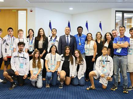 (צילום: ארנון בוסאני) (צילום: ספורט 5)