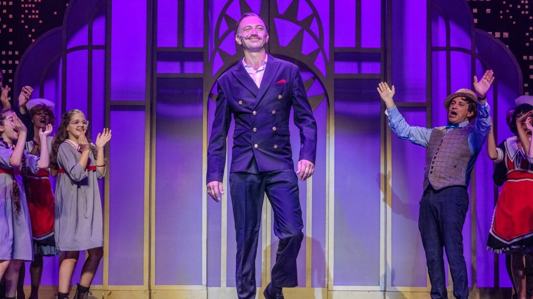 אנני, עוז זהבי אנני, עוז זהבי