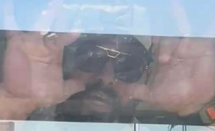 התקרית עם נהג האוטובוס של דן (צילום: יונתן אפולט)