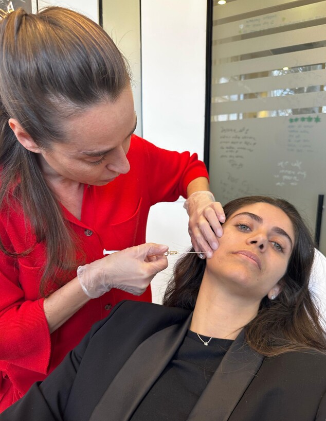 סלבוסטר במרפאה של ד"ר אנה זנקוביץ סלבוסטר במרפאה של ד"ר אנה זנקוביץ