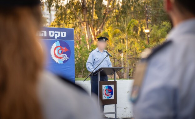 אל