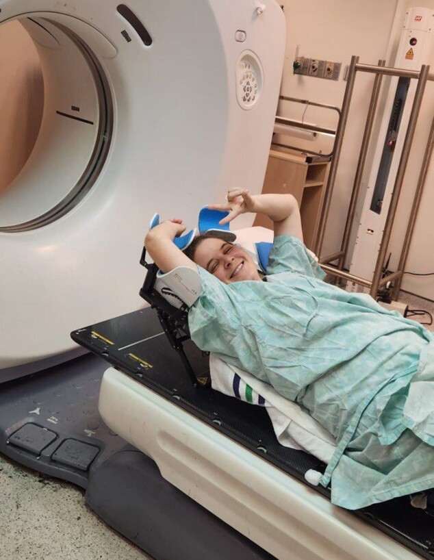 אור דורון בעת טיפוליה אור דורון בעת טיפוליה