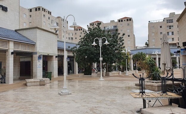 דוקטור לקניונים שוהם לפני