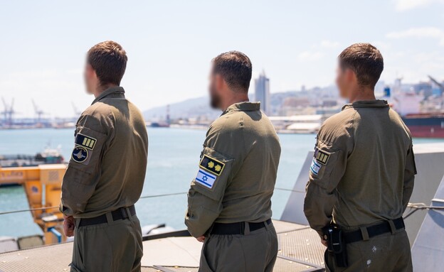 סרן א', סא"ל א', וסרן י'