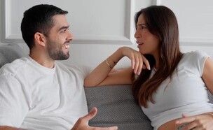 ליאל אלי ושי עמר חושפים את מין העובר (צילום: instagram)