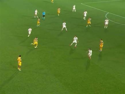 הבלם מצא את כריסטיאן בליץ`, וכאן החל רגע הקסם.