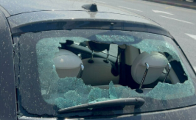 שבירת חלונות כלי רכב