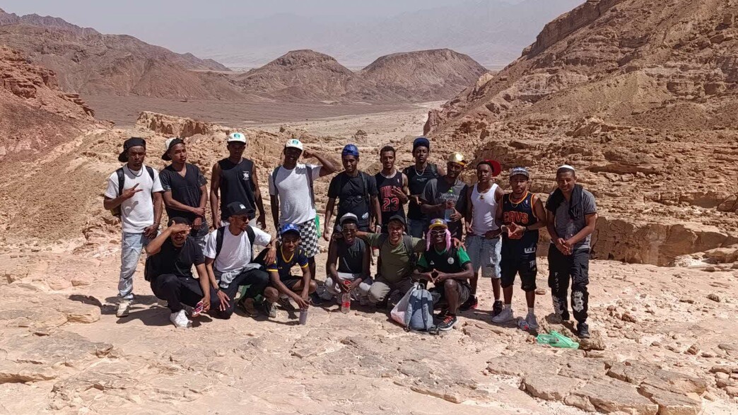 הנערים שעלו לאחרונה לארץ ועכשיו מתגייסים לצה"ל הנערים שעלו לאחרונה לארץ ועכשיו מתגייסים לצה"ל