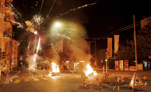 פרעות של המון מוסלמי בלוזאן, שוויץ (צילום: AP)