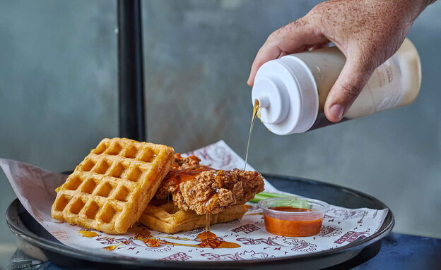 צ'יקן וואפל. מנות חדשות בתפריט לאקי צ'יקן תל אביב צ'יקן וואפל. מנות חדשות בתפריט לאקי צ'יקן תל אביב