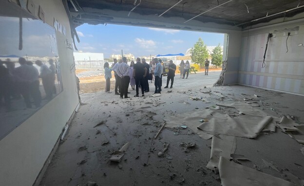 בית הספר שנפגע מטיל איראני בגדרה בית הספר שנפגע מטיל איראני בגדרה