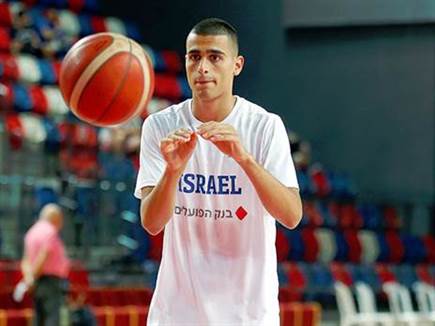 צפוי להתאמן לפני איסלנד. מדר (אלן שיבר) (צילום: ספורט 5)