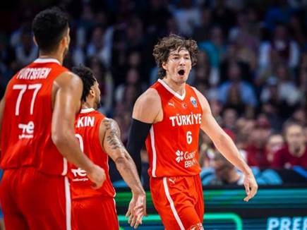 תצוגה שלו. אוסמן (FIBA)