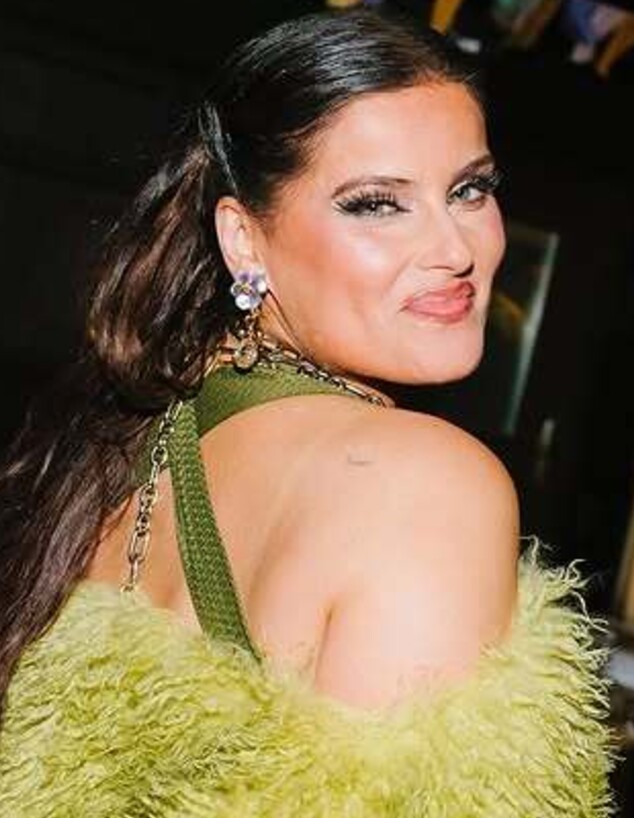 נלי פורטדו במנצ'סטר