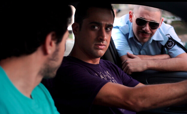 דובדבני וקובץ' - שוטר