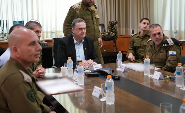 שר הביטחון כ