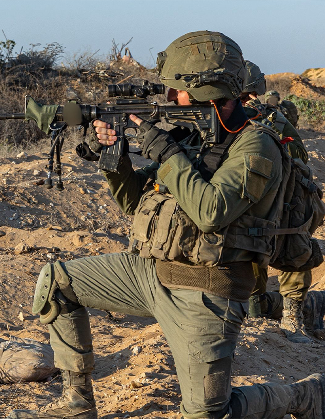 לוחמי צנחנים 646 בסג'עייה, עזה (צילום: דובר צה"ל)