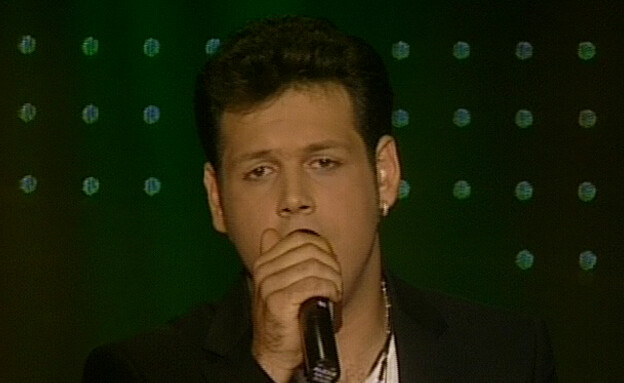 מישל גוריאשלוילי שר "טיפת מזל"6519