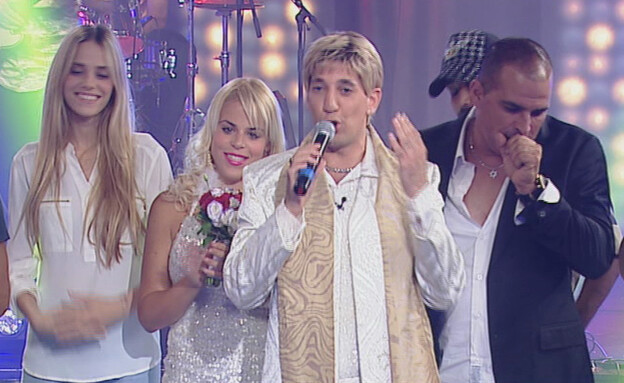 מתוך אבי הזמר מארח