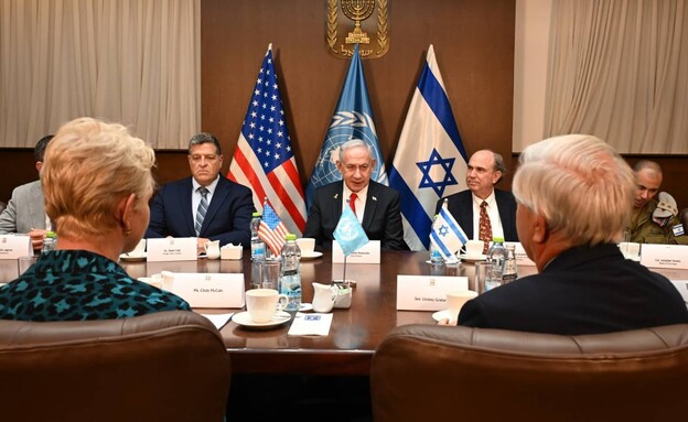 ראש הממשלה נפגש עם לינדזי גרהאם וסינדי מקיין (צילום: חיים צח, לע