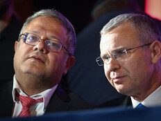 שיחת הצרחות בממשלה: "תתנהג כמו פקיד, חוצפן"