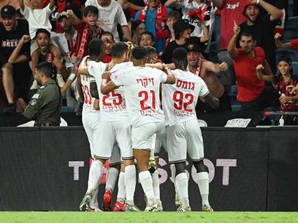 לפני שאיסט קבע את תוצאת המשחק (ברני ארדוב)