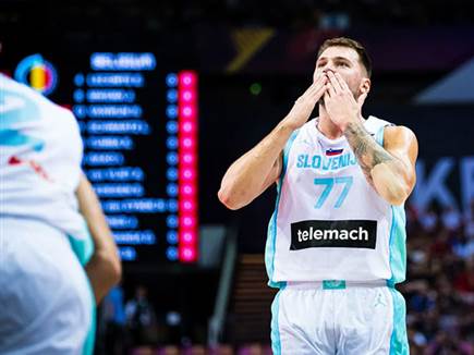 (FIBA) (צילום: ספורט 5)