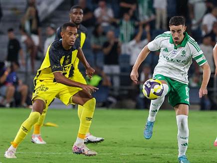 מכבי חיפה לחצה (צילום: דני מרון)