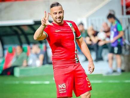 כבש את החמישי. סבע (האתר הרשמי של אמדספור) (צילום: ספורט 5)