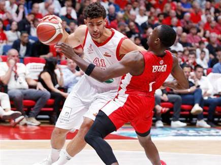 קרב האדומות במחזור ה-16 (אלן שיבר) (צילום: ספורט 5)