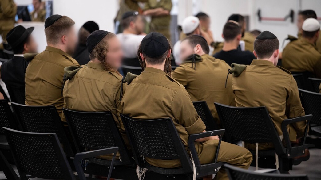 בלעדי | 