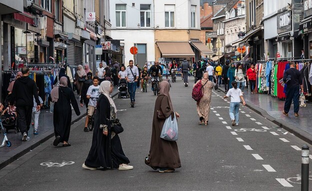 שכונת מולנבק בריסל בלגיה (צילום: Werner Lerooy, shutterstock)