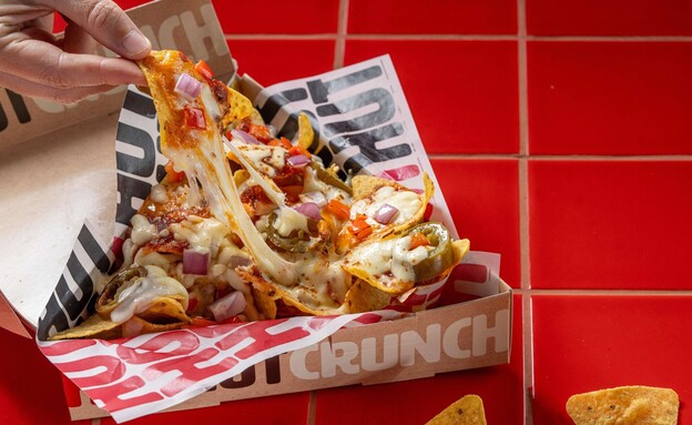 נ'אצ'וס של דוריטוס בפיצה האט נ'אצ'וס של דוריטוס בפיצה האט