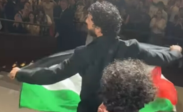 דגלי פלסטין הונפו בפסטיבל ונציה (צילום: אינסטגרם)