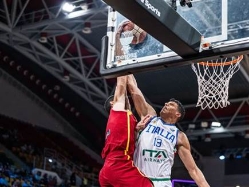 FIBA (צילום: ספורט 5)