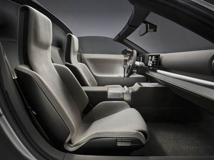 הנה הוא! 10.4 אינץ` שיודעים להתקפל