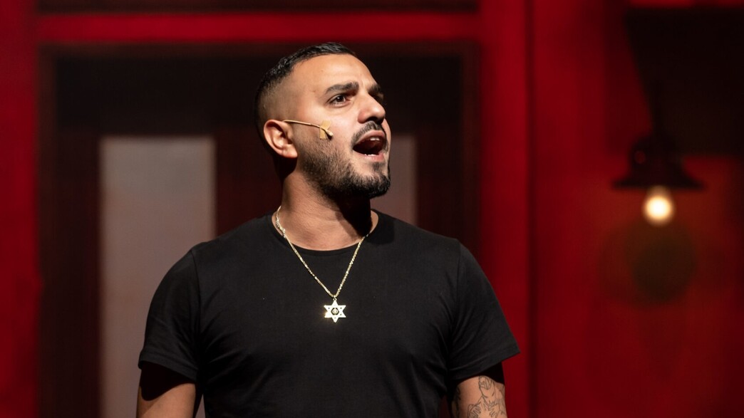 קזבלן, איתי לוי