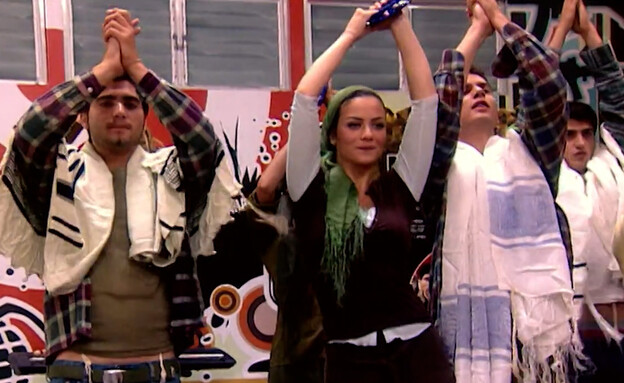 מחרוזת להקות צבאיות