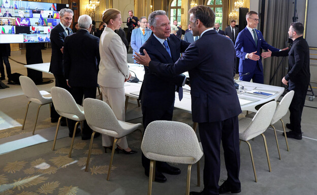 מקרון עם וויטקוף בפגישת התמיכה באוקראינה