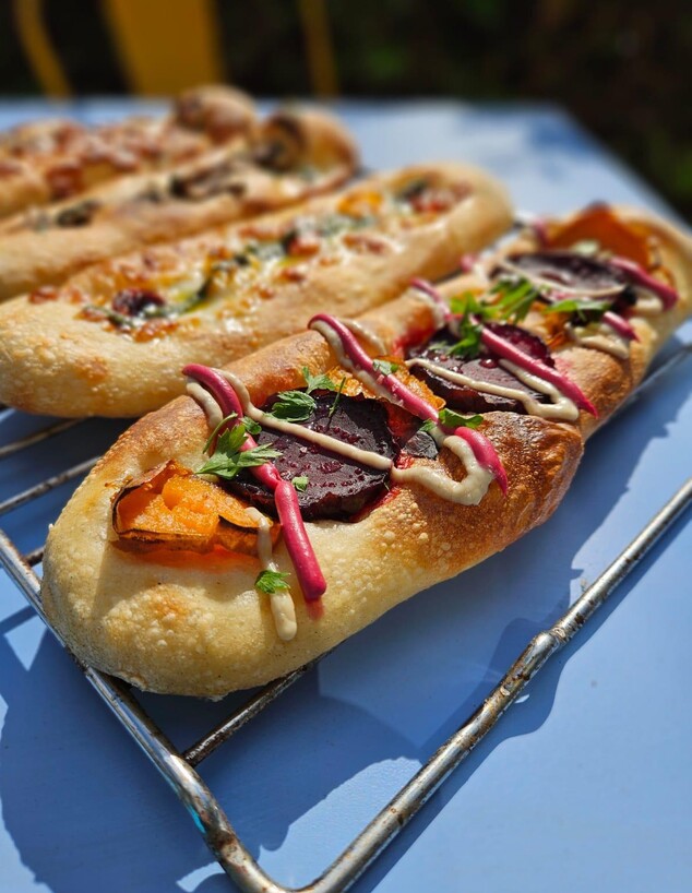 בית קפה חדש בפרדס חנה. שר בית קפה חדש בפרדס חנה. שר