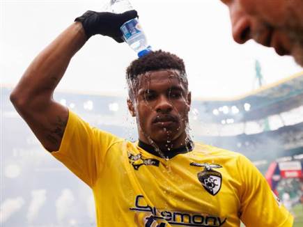 וארלה במדי פורטימוננסה. עשה את הקפיצה לבלגיה (GETTY) (צילום: ספורט 5)