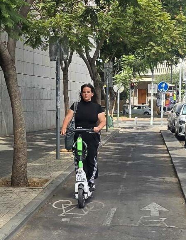 נטע ברזילי, פפראצי ספטמבר 2025 נטע ברזילי, פפראצי ספטמבר 2025